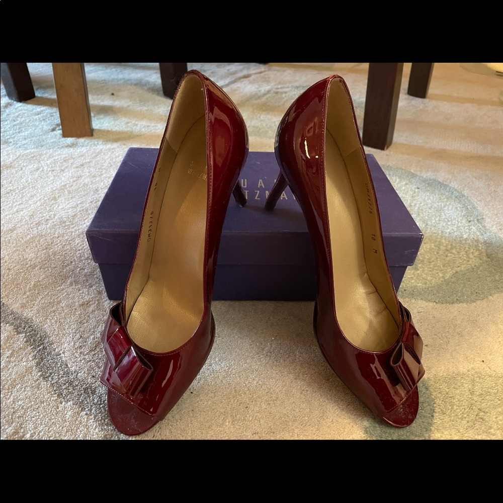 STUART WEITZMAN NEVER WORN MAROON HEELS SO CUTE!